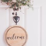 brown-wooden-welcome-wall-decor-1652402